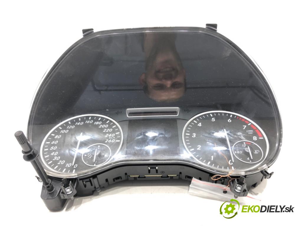 MERCEDES-BENZ KLASA B Sports Tourer (W246, W242) 2011 - 2018    B 180 (246.242) 90 kW [122 KM] benzyna 2011 - 2018  Prístrojovka A2469001607 (Prístrojové dosky, displeje)