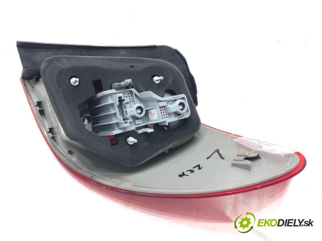 MERCEDES-BENZ W246 liftback 2012 90 kW B 180 (246.242) 1595 Svetlo ľavy zad A2468200164