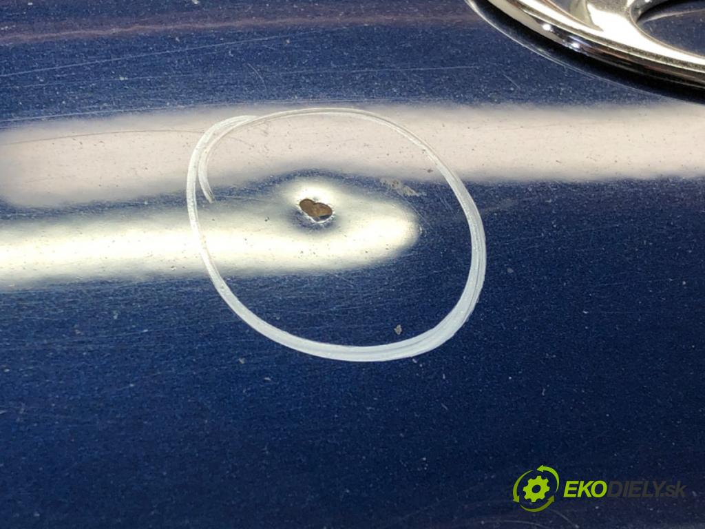 TOYOTA YARIS (_P1_) 1999 - 2005    1.3 (SCP12_, SCP13_) 64 kW [87 KM] benzyna 2002 - 2005  kapota  (Kapoty)