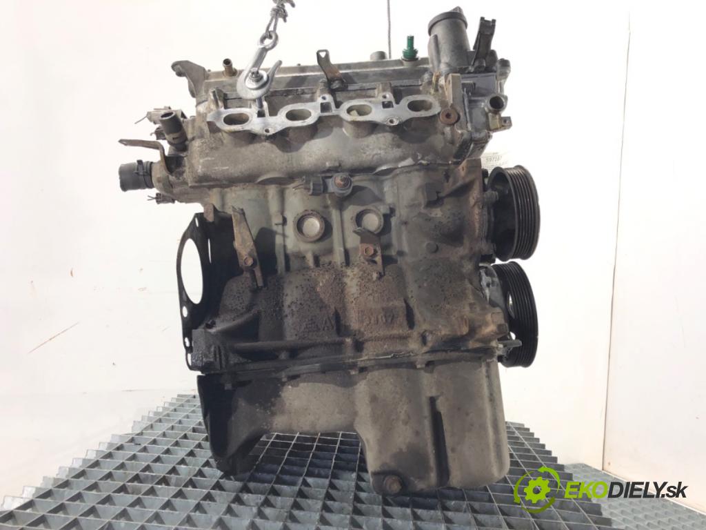 TOYOTA YARIS (_P1_) 1999 - 2005    1.3 (SCP12_, SCP13_) 64 kW [87 KM] benzyna 2002 - 2005  motor 2SZ-FE (Motory (kompletní))