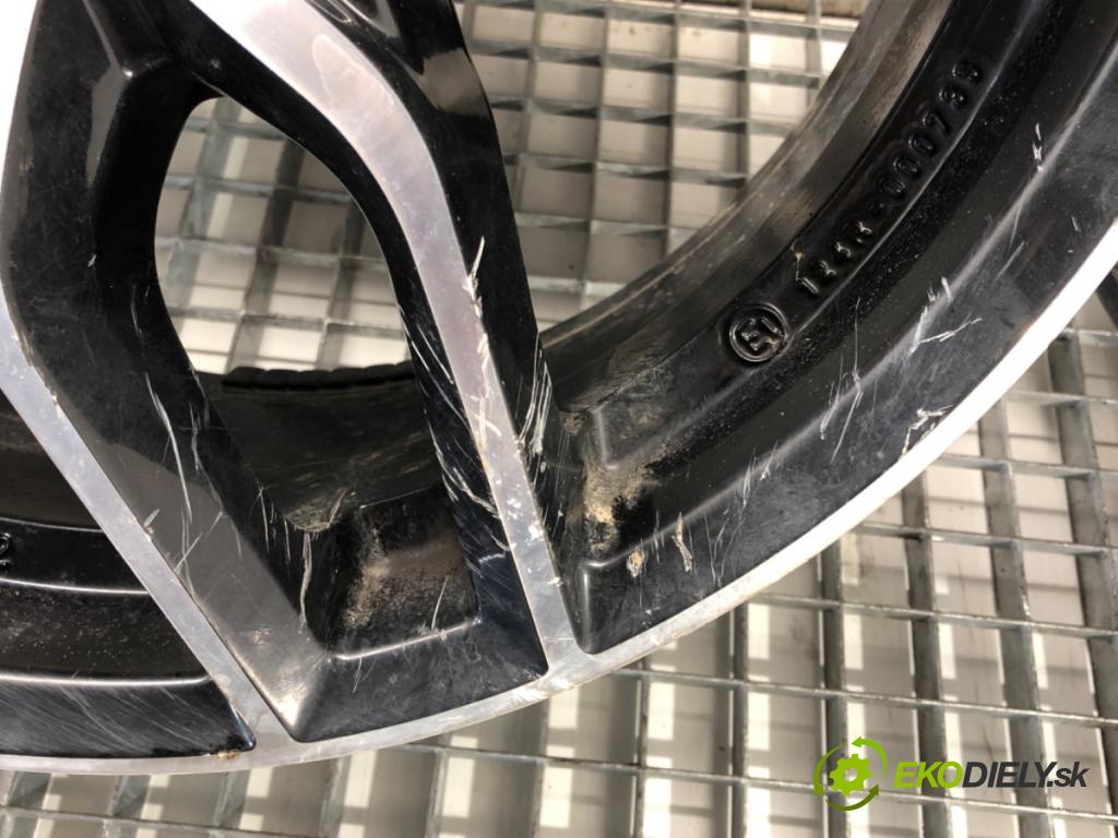 VW ---    ---  disky hliníkové 17 7J 5X112 ET37 stred centr. 66.6 KBA 50162