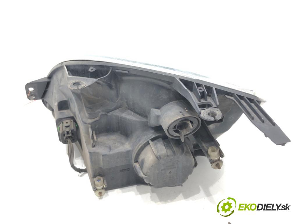 FORD FIESTA V (JH_, JD_) 2001 - 2014    1.3 44 kW [60 KM] benzyna 2001 - 2008  Svetlomet pravy predný