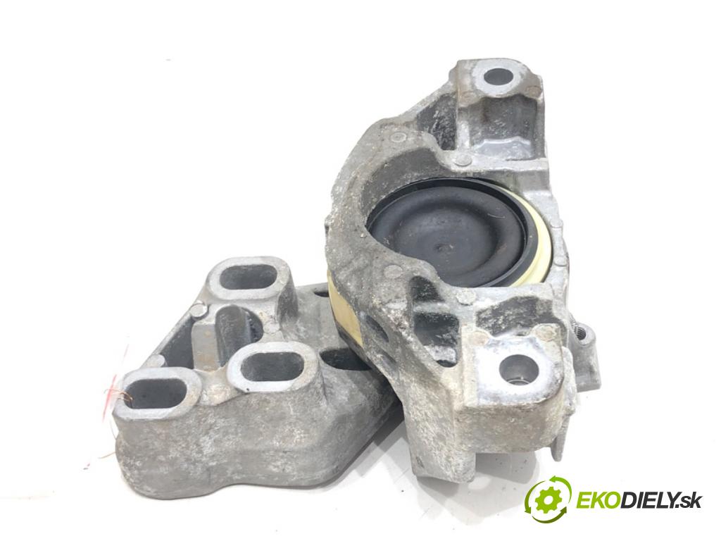 MERCEDES-BENZ KLASA B Sports Tourer (W246, W242) 2011 - 2018    B 180 (246.242) 90 kW [122 KM] benzyna 2011 - 2018  AirBag Motor A24624002 (Držiaky motora)