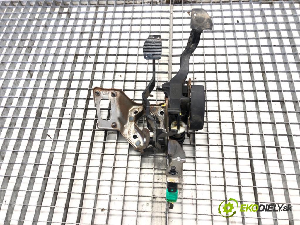 CITROEN C4 GRAND PICASSO I (UA_) 2006 - 2013    1.6 HDi 80 kW [109 KM] olej napędowy 2006 - 2011  PEDÁL:  (Pedále)