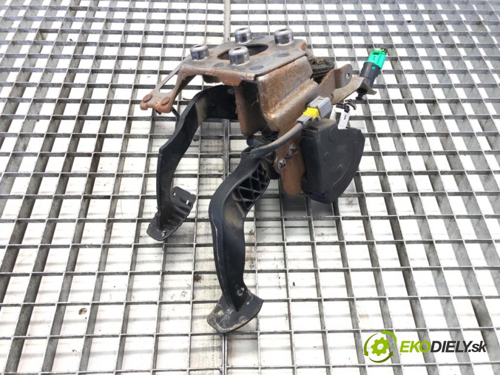 CITROEN C4 GRAND PICASSO I (UA_) 2006 - 2013    1.6 HDi 80 kW [109 KM] olej napędowy 2006 - 2011  PEDÁL:  (Pedále)