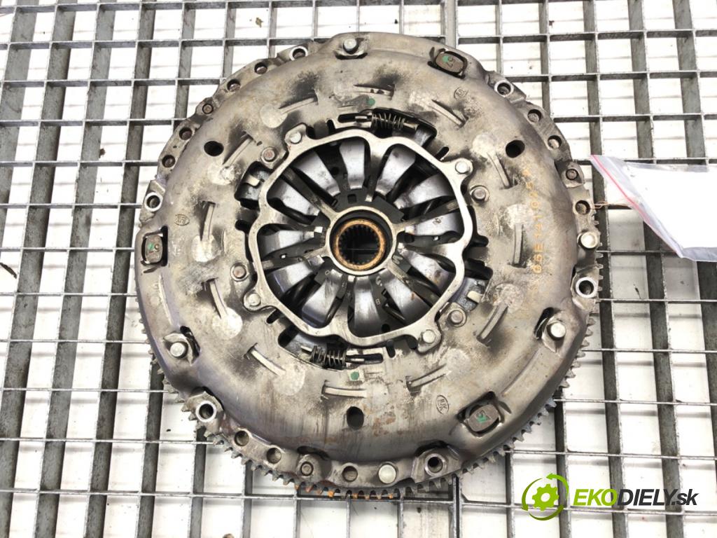 SKODA OCTAVIA IV (NX3, NN3) 2020 - 2022    1.5 TSI 110 kW [150 KM] benzyna 2020 - 2022  Spojková sada (bez ložiska) 05E141025A 05E141031D (Kompletné sady (bez ložiska))