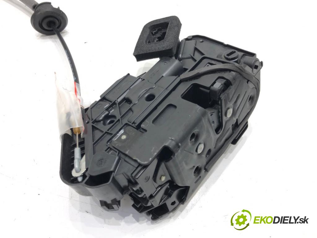 SKODA OCTAVIA IV (NX3, NN3) 2020 - 2022    1.5 TSI 110 kW [150 KM] benzyna 2020 - 2022  zámok dveře pravý zadní část 5TA839016K