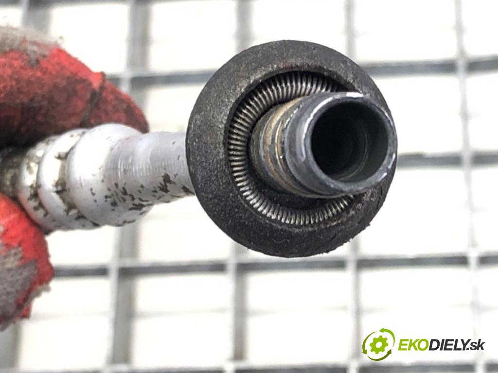 PEUGEOT 607 (9D, 9U) 2000 - 2022    2.2 16V 116 kW [158 KM] benzyna 2000 - 2005  rúrka klimatizácie 9653919980 (Rúrky klimatizácie)