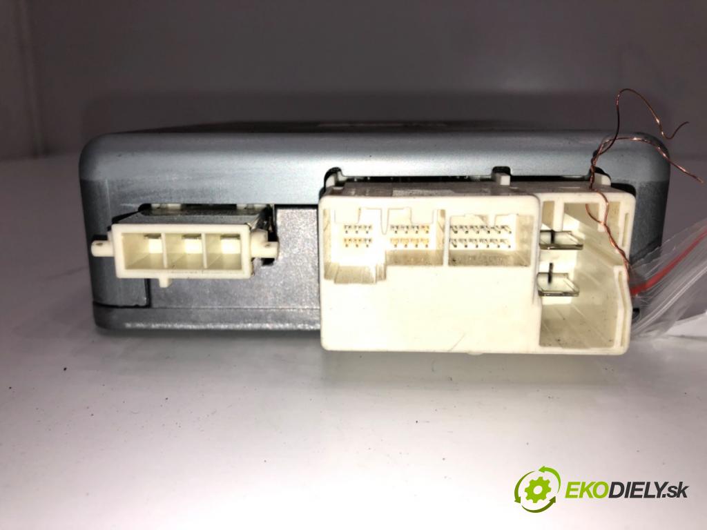 TOYOTA AURIS (_E15_) 2006 - 2012    1.4 D-4D (NDE150_) 66 kW [90 KM] olej napędowy 2007 - 2012  Modul servočerpadlo 89650-02390 (Ostatné)