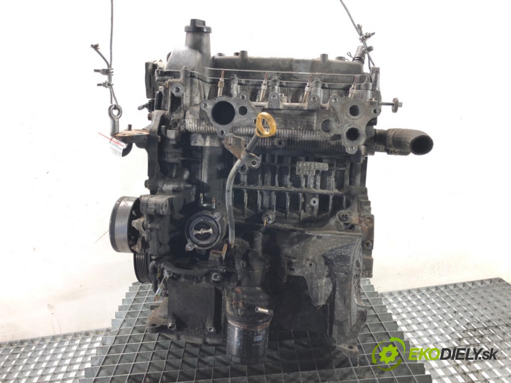 TOYOTA AURIS (_E15_) 2006 - 2012    1.4 D-4D (NDE150_) 66 kW [90 KM] olej napędowy 2007 - 2012  motor 1ND-TV (Motory (kompletní))