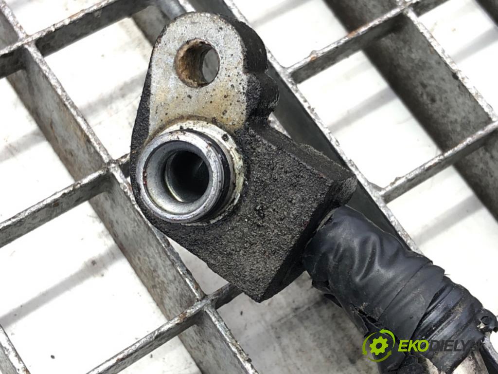 TOYOTA AURIS (_E15_) 2006 - 2012    1.4 D-4D (NDE150_) 66 kW [90 KM] olej napędowy 2007 - 2012  rúrka klimatizácie  (Rúrky klimatizácie)