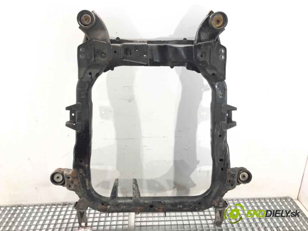 OPEL SIGNUM liftback (Z03) 2003 - 2008    2.2 DTI (F48) 92 kW [125 KM] olej napędowy 2003 - 2004  výztuha pod motor  (Výztuhy přední)