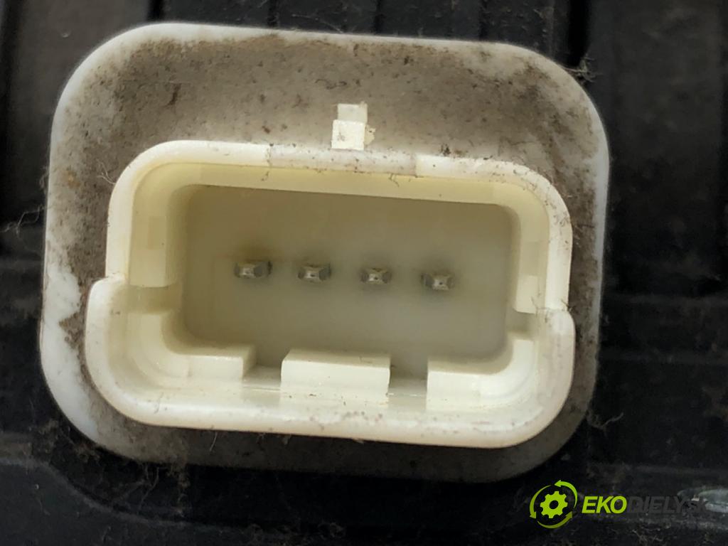 CITROEN C4 I (LC_) 2004 - 2014    2.0 16V 100 kW [136 KM] benzyna 2004 - 2007  Potenciometer plynu  (Pedále)