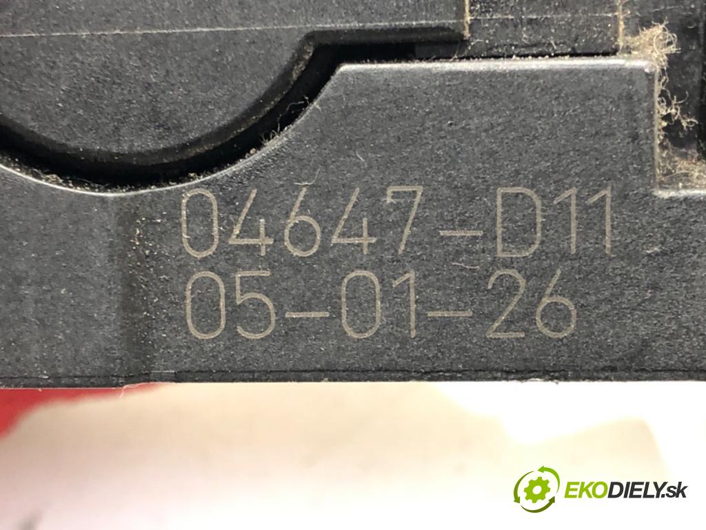 CITROEN C4 I (LC_) 2004 - 2014    2.0 16V 100 kW [136 KM] benzyna 2004 - 2007  Potenciometer plynu  (Pedále)