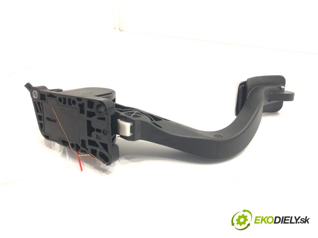 DS DS 5 (KF_) 2015 - 2018    1.6 THP 210 155 kW [210 KM] benzyna 2015 - 2018  Potenciometer plynu 9671416880 (Pedále)