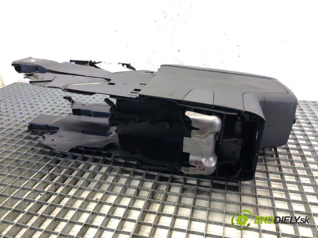 DS DS 5 (KF_) 2015 - 2018    1.6 THP 210 155 kW [210 KM] benzyna 2015 - 2018  Lakťová opierka  (Lakťové opierky)