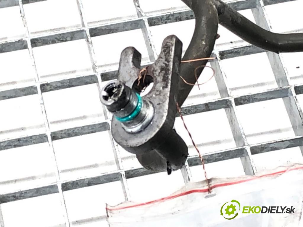 DS DS 5 (KF_) 2015 - 2018    1.6 THP 210 155 kW [210 KM] benzyna 2015 - 2018  hadica servočerpadlo  (Rúrky, hadice servočerpadla)