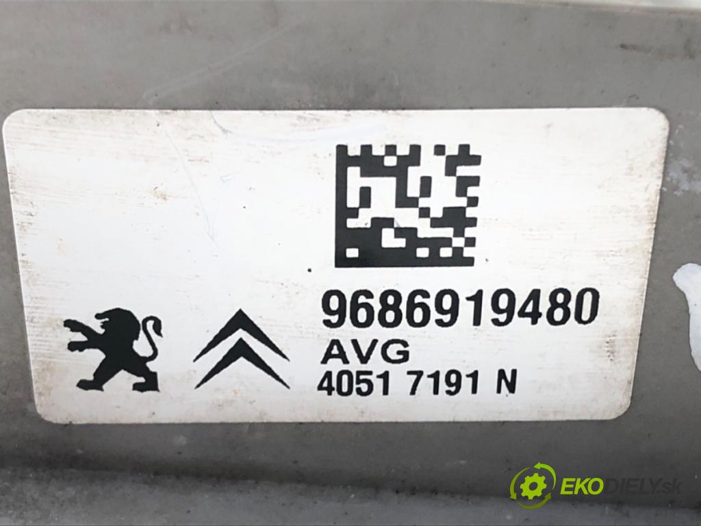 DS DS 5 (KF_) 2015 - 2018    1.6 THP 210 155 kW [210 KM] benzyna 2015 - 2018  zámok dveře levý přední část 9686919480