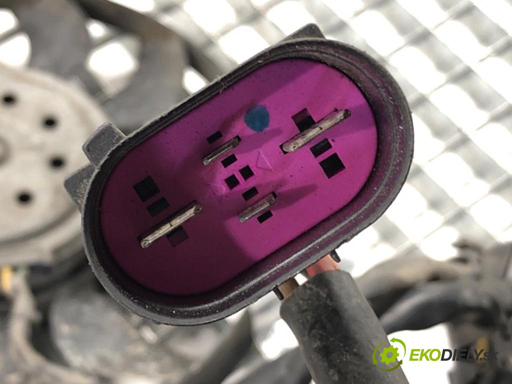 AUDI A4 B6 Avant (8E5) 2000 - 2005    1.9 TDI 74 kW [101 KM] olej napędowy 2001 - 2004  Ventilátor klimatizácie 8E0959501F (Ventilátory chladičov klimatizácie)