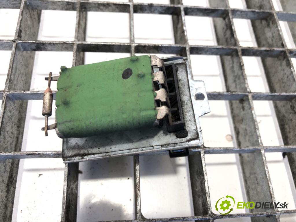 VW TRANSPORTER IV Autobus (70B, 70C, 7DB, 7DK, 70J, 70K, 7DC, 7 1990 - 2004    2.4 D 57 kW [78 KM] olej napędowy 1990 - 1998  Odpor, rezistor kúrenia vzduchu  (Odpory (rezistory) kúrenia)