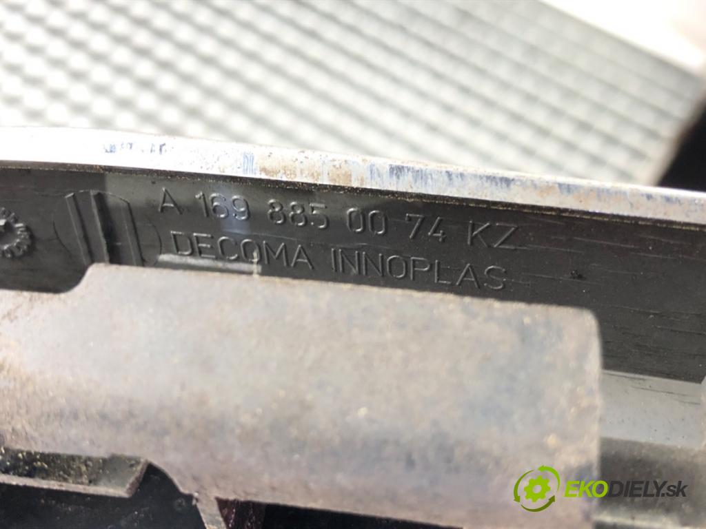 MERCEDES-BENZ KLASA A (W169) 2004 - 2012    A 180 CDI (169.007, 169.307) 80 kW [109 KM] olej napędowy 2004 - 2012  mřížka maska A1698850074 (Mřížky (masky) chladičů)