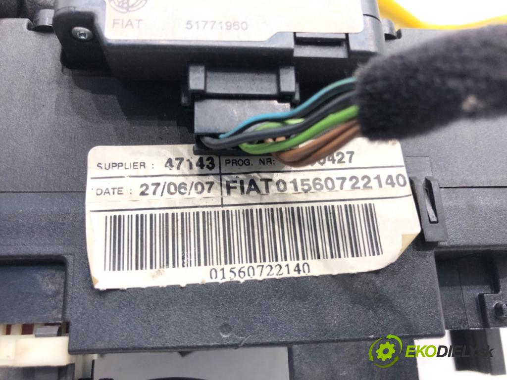 ALFA ROMEO 159 (939_) 2005 - 2012    1.9 JTDM 16V (939AXC1B, 939AXC12) 110 kW [150 KM] olej napędowy 2005 - 2011  Prepínač kombinovaný 1560722140 (Prepínače, spínače, tlačidlá a ovládače kúrenia)