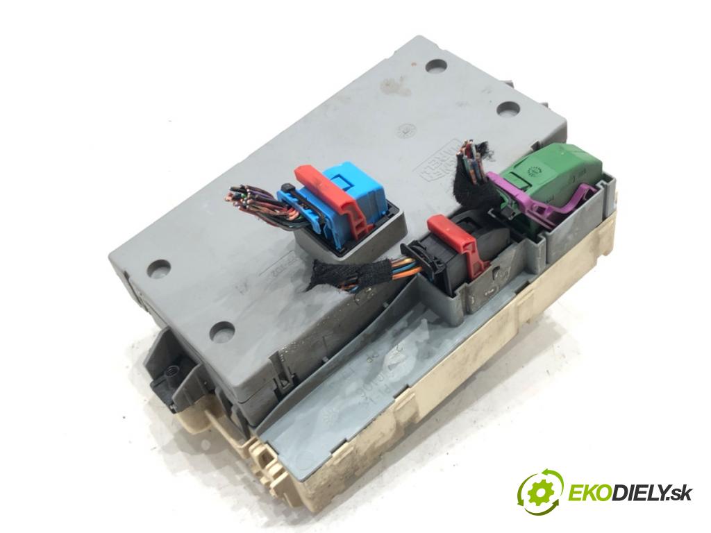 ALFA ROMEO 159 (939_) 2005 - 2012    1.9 JTDM 16V (939AXC1B, 939AXC12) 110 kW [150 KM] olej napędowy 2005 - 2011  modul BSI  (Pojistkové skříňky)