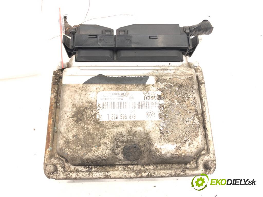 SEAT IBIZA II (6K1) 1993 - 2002    1.0 i 37 kW [50 KM] benzyna 1996 - 2002  riadiaca jednotka Motor 6K0906032L (Riadiace jednotky)