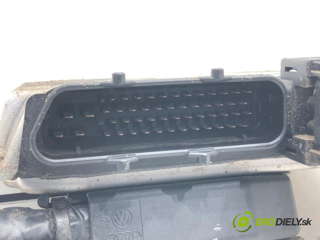 SEAT IBIZA II (6K1) 1993 - 2002    1.0 i 37 kW [50 KM] benzyna 1996 - 2002  riadiaca jednotka Motor 6K0906032L (Riadiace jednotky)