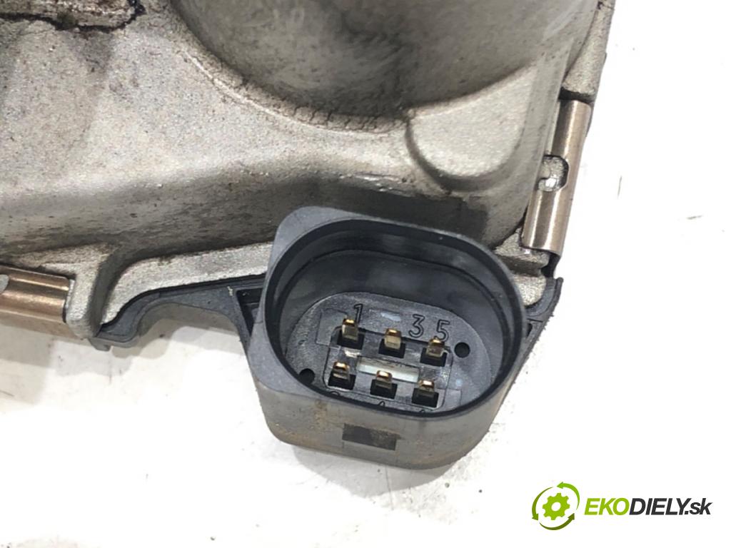 SEAT IBIZA II (6K1) 1993 - 2002    1.0 i 37 kW [50 KM] benzyna 1996 - 2002  Škrtiaca klapka 030133062C (Škrtiace klapky)