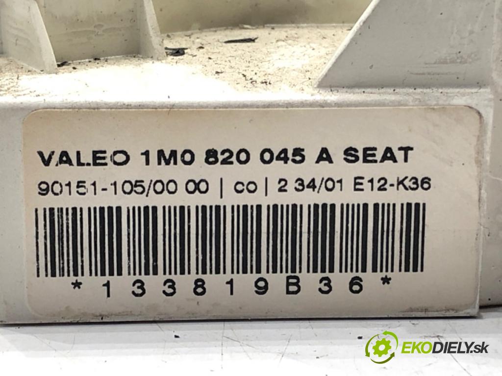 SEAT LEON (1M1) 1999 - 2006    1.9 TDI 81 kW [110 KM] olej napędowy 1999 - 2006  Panel ovládania kúrenia 1M0820045A (Prepínače, spínače, tlačidlá a ovládače kúrenia)