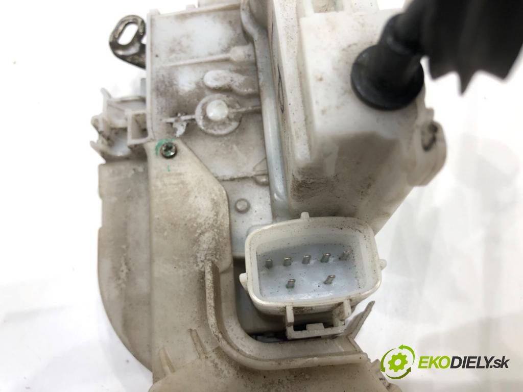 ALFA ROMEO 159 (939_) 2005 - 2012    1.9 JTDM 8V (939AXE1B, 939BXE1B, 939BXH1B) 85 kW [115 KM] olej napędowy 2005 - 2011  zámok dveře levý přední část