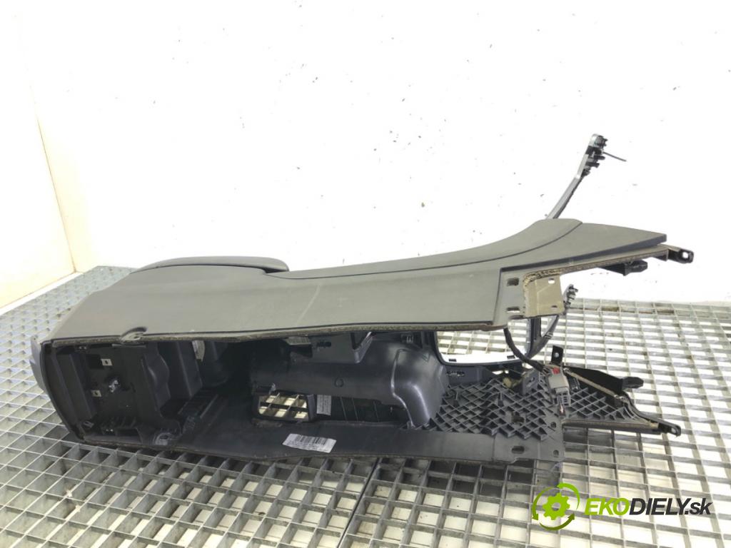 FORD MONDEO IV Turnier (BA7) 2007 - 2015    2.0 TDCi 103 kW [140 KM] olej napędowy 2007 - 2015  Tunel středový  (Středový tunel / panel)
