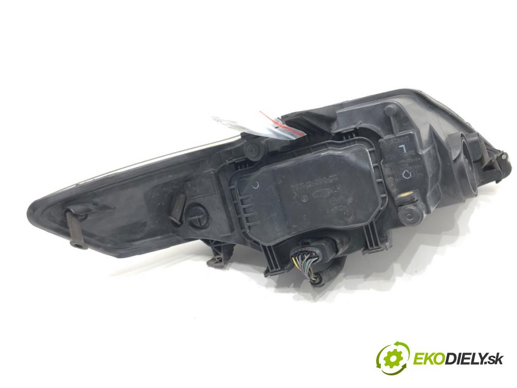 FORD MONDEO IV Turnier (BA7) 2007 - 2015    2.0 TDCi 103 kW [140 KM] olej napędowy 2007 - 2015  Svetlomet pravy predný 7S71-13K060-CC