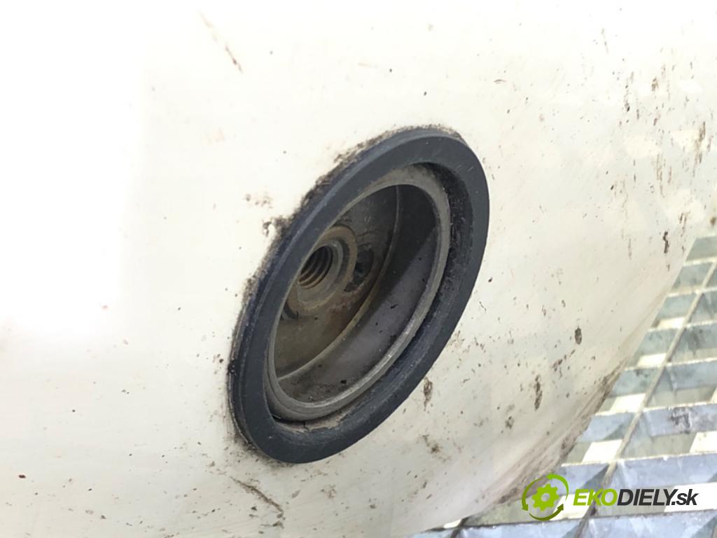 SKODA FABIA III Kombi (NJ5) 2014 - 2022    1.0 44 kW [60 KM] benzyna 2014 - 2022  nárazník zadní část  (Ostatné)