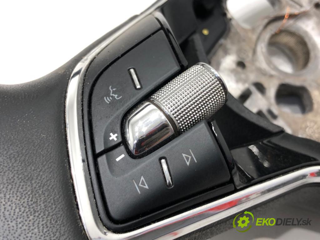 SKODA FABIA III Kombi (NJ5) 2014 - 2022    1.0 44 kW [60 KM] benzyna 2014 - 2022  Volant 5E3419093A (Volanty)