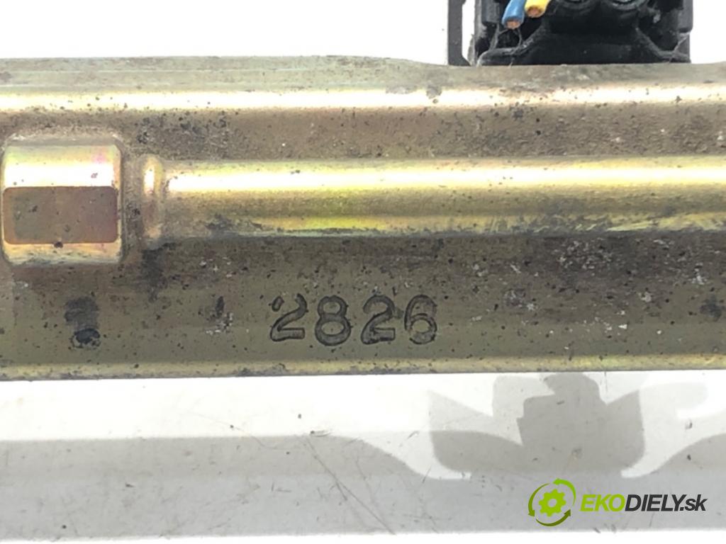 HONDA CR-V II (RD_) 2001 - 2007    2.0 (RD5) 110 kW [150 KM] benzyna 2001 - 2007  Lišta vstrekovacia  (Vstrekovacie lišty)