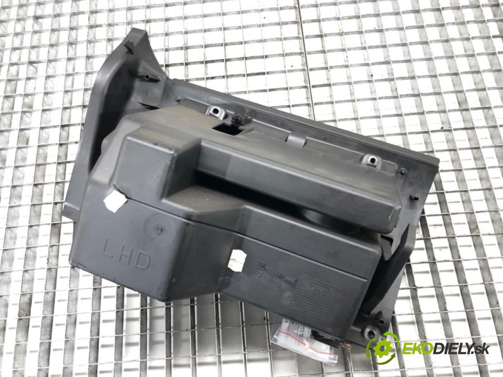 OPEL CORSA D (S07) 2006 - 2014    1.3 CDTI (L08, L68) 55 kW [75 KM] olej napędowy 2006 - 2014  Priehradka, kastlík spolujazdca  (Priehradky, kastlíky)