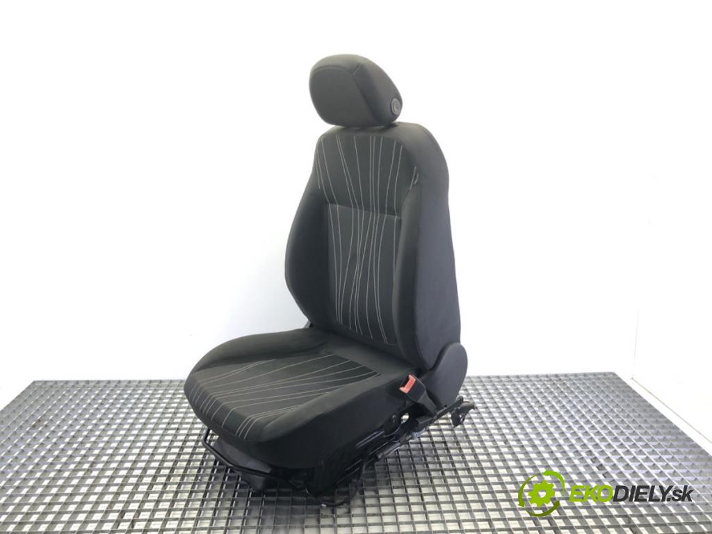 OPEL CORSA D (S07) 2006 - 2014    1.3 CDTI (L08, L68) 55 kW [75 KM] olej napędowy 2006 - 2014  Sedadlo pravy predný