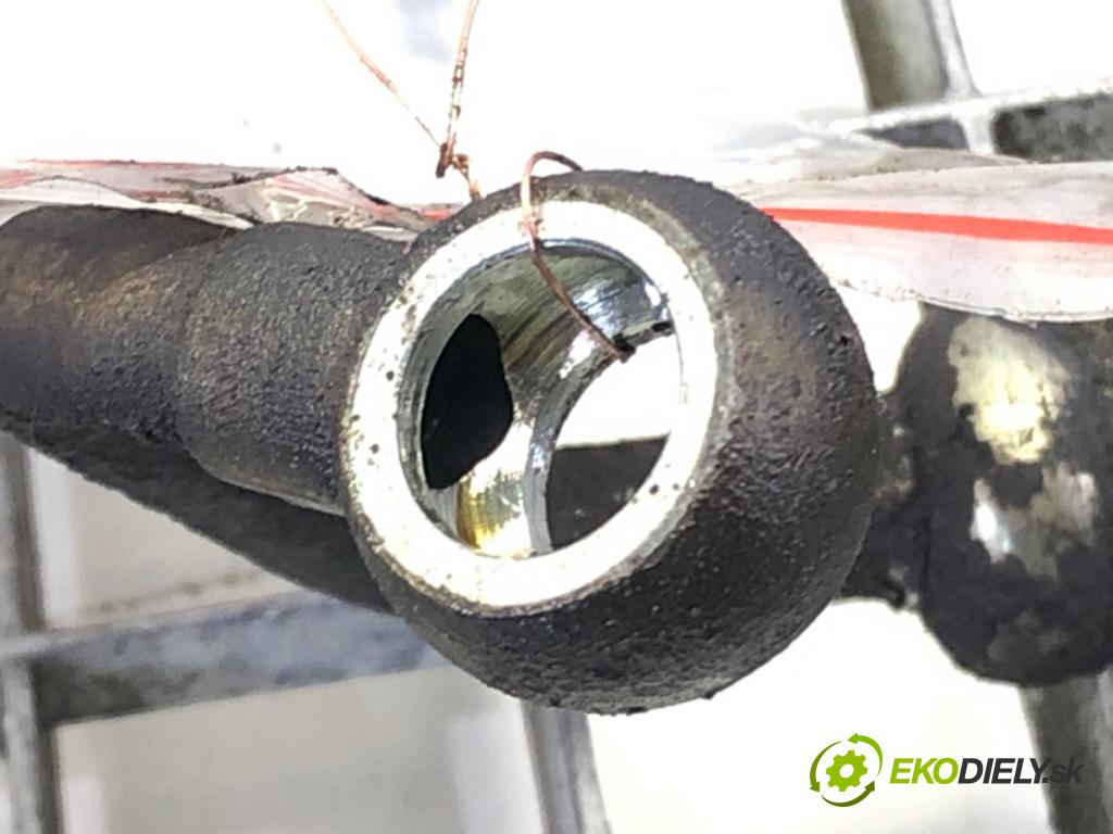 MERCEDES-BENZ KLASA E (W210) 1995 - 2003    E 300 D (210.020) 100 kW [136 KM] olej napędowy 1995 - 1997  hadica servočerpadlo  (Rúrky, hadice servočerpadla)