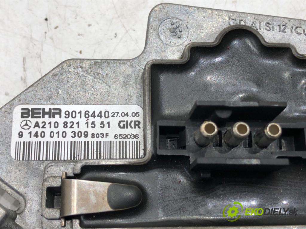 MERCEDES-BENZ KLASA E (W210) 1995 - 2003    E 300 D (210.020) 100 kW [136 KM] olej napędowy 1995 - 1997  Odpor, rezistor kúrenia vzduchu 2108211551 (Odpory (rezistory) kúrenia)