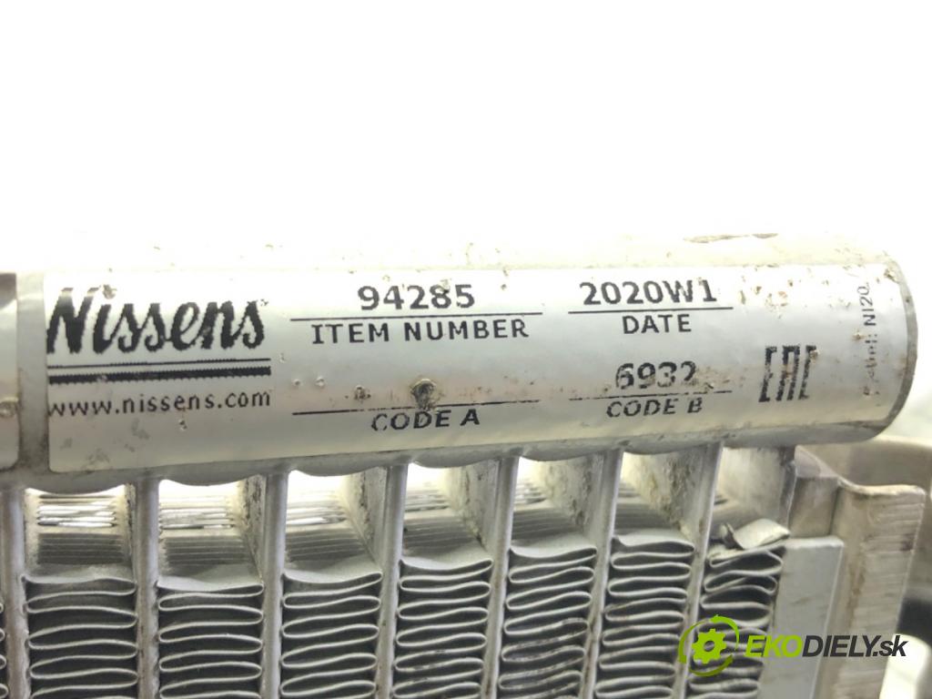 MERCEDES-BENZ KLASA E (W210) 1995 - 2003    E 300 D (210.020) 100 kW [136 KM] olej napędowy 1995 - 1997  Chladič klimatizácie 94285 (Chladiče klimatizácie)