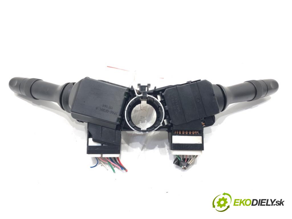 TOYOTA AURIS (_E15_) 2006 - 2012    1.4 D-4D (NDE150_) 66 kW [90 KM] olej napędowy 2007 - 2012  Prepínač kombinovaný 02300-17F246 (Prepínače, spínače, tlačidlá a ovládače kúrenia)