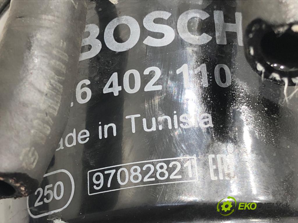 TOYOTA AURIS (_E15_) 2006 - 2012    1.4 D-4D (NDE150_) 66 kW [90 KM] olej napędowy 2007 - 2012  Obal filtra paliva F026402110 (Obaly filtrov paliva)