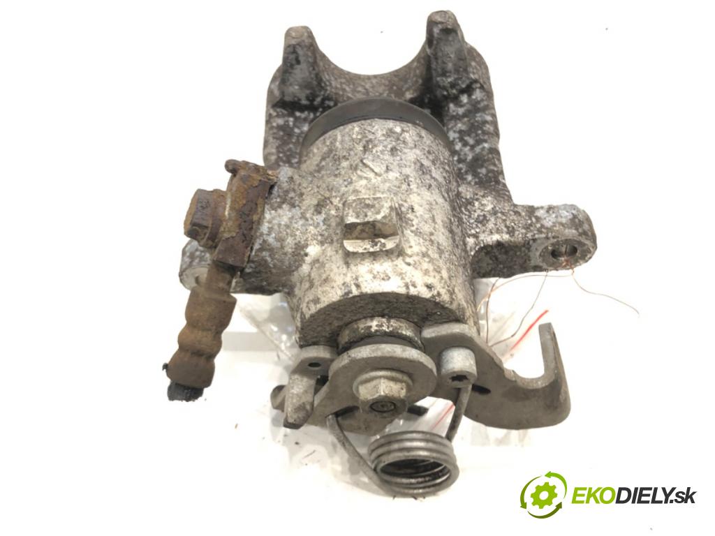 AUDI A4 B6 Avant (8E5) 2000 - 2005    1.9 TDI 96 kW [130 KM] olej napędowy 2001 - 2004  Brzdič strmeň ľavy zad