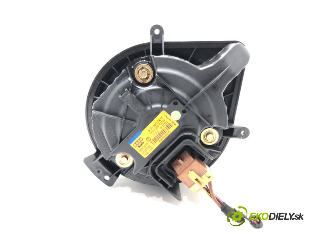 AUDI A4 B6 Avant (8E5) 2000 - 2005    1.9 TDI 96 kW [130 KM] olej napędowy 2001 - 2004  ventilátor kúrenia 8E1820021E