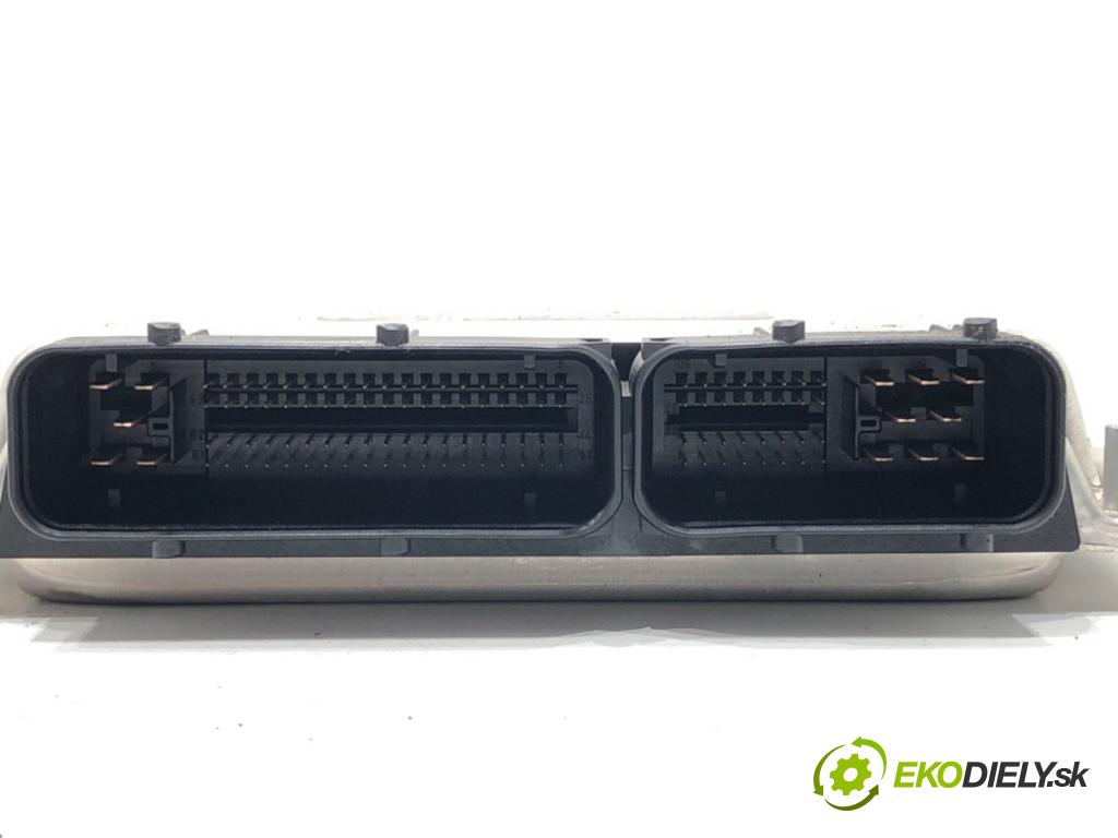 AUDI A4 B6 Kombi 2003 96 kW 1.9 TDI 1896 riadiaca jednotka Motor 038906019JQ (Riadiaca jednotka)