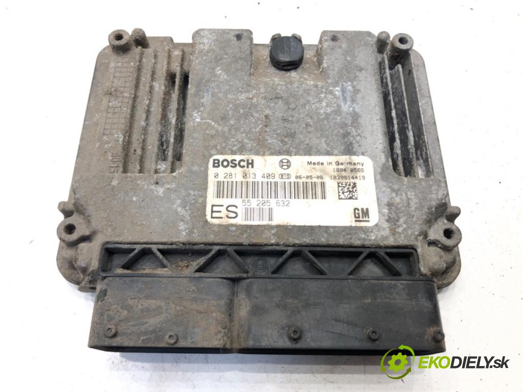 OPEL VECTRA C Kombi (Z02) 2003 - 2009    1.9 CDTI (F35) 110 kW [150 KM] olej napędowy 2004 - 2008  riadiaca jednotka Motor 55205632 (Riadiace jednotky)