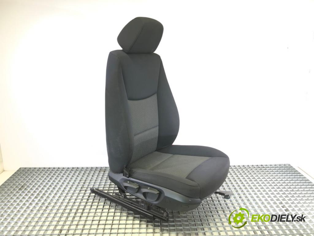 BMW 3 (E90) 2004 - 2012    320 d 110 kW [150 KM] olej napędowy 2004 - 2007  Sedadlo pravy predný