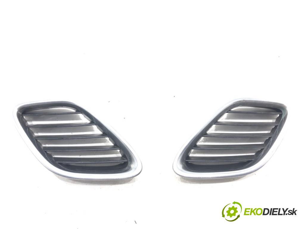 SAAB 9-3 (YS3F, E79, D79, D75) 2002 - 2015    2.0 t 129 kW [175 KM] benzyna 2002 - 2015  mřížka maska 12787225 12787224 (Mřížky (masky) chladičů)